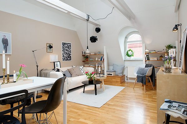 Swedish Attic Apartment with a Great View of City Heart (19)