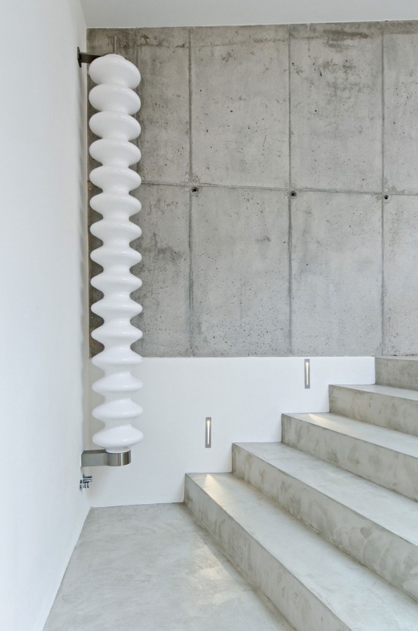 Concrete Interiors can be Sophisticated too by Oooox! (10)