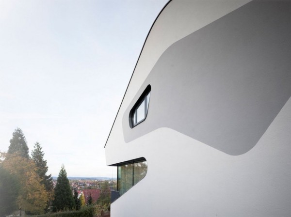 A Futuristic House Design in Stuttgart, Germany: The OLS House (13)