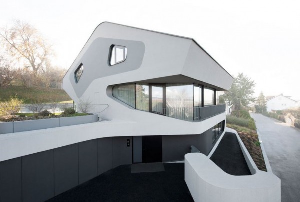A Futuristic House Design in Stuttgart, Germany: The OLS House (12)