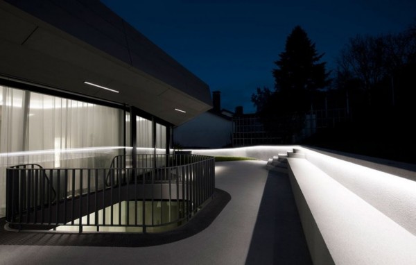 A Futuristic House Design in Stuttgart, Germany: The OLS House (11)