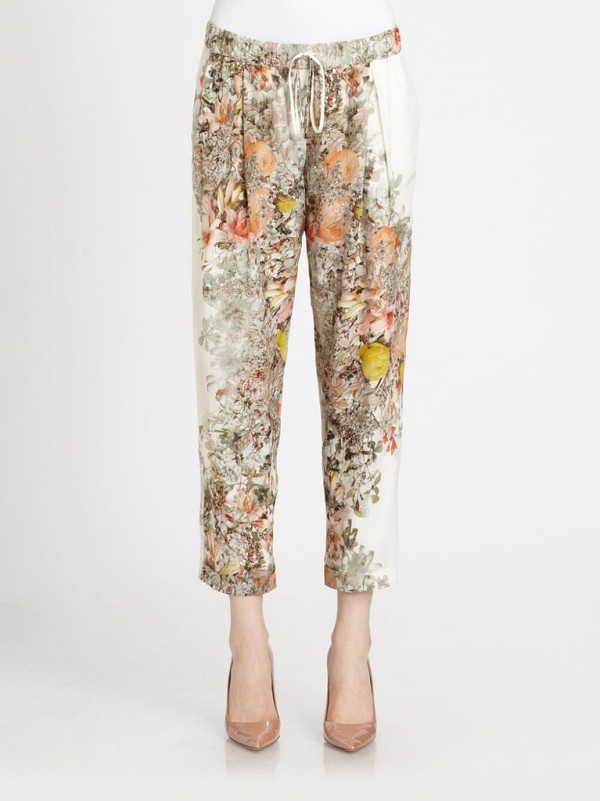 Try These Slouchy Printed Pants (4)