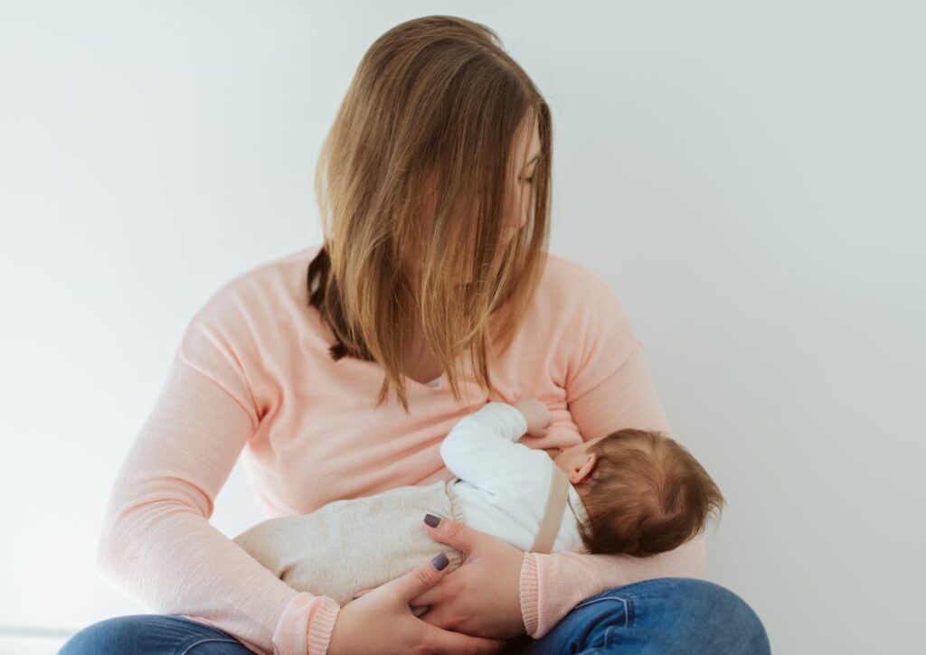 Breastfeeding-Tips-Healthlivingyoga.com